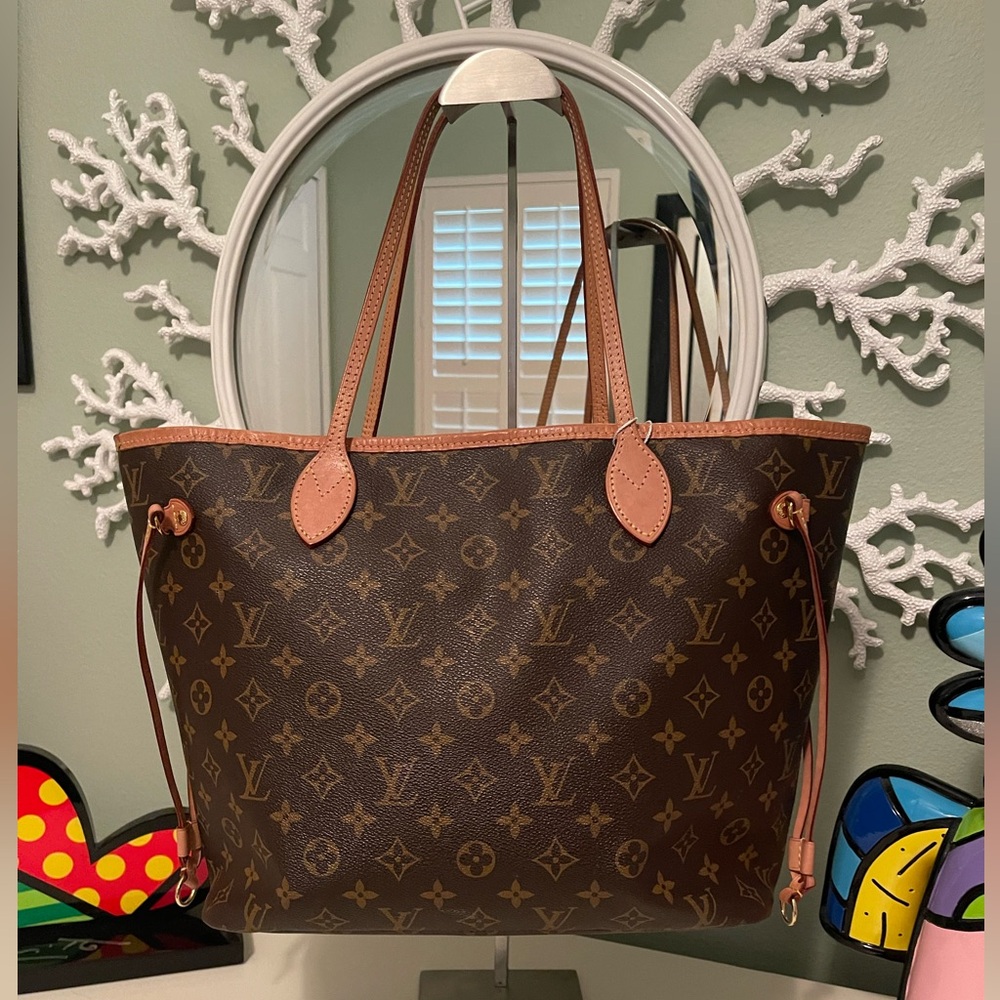 Louis Vuitton Monogram Neverful MM - Picture 6 of 9